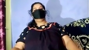 Soțul Indian Excitat Din Spate