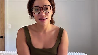 Step-Sis Gets Anal Therapy With Her Boyfriend And Enjoys It To The Core.